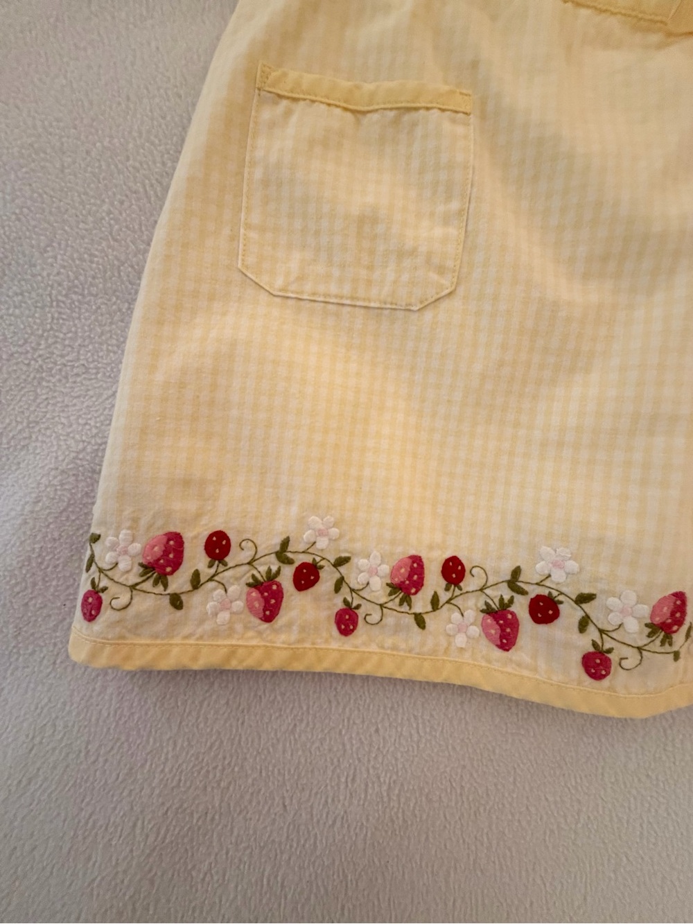 Gymboree Strawberry Patch Wrap Around Skort - Picture 2 of 6